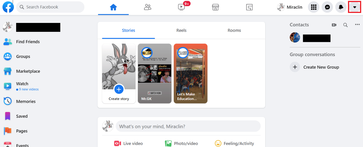 Haga clic en la flecha hacia abajo en la esquina superior derecha de la pantalla |  se puede borrar facebook y mantener messenger